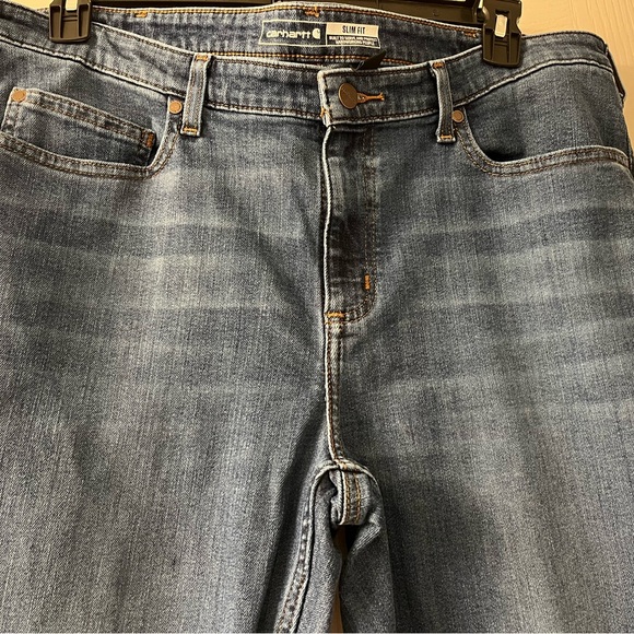 NWOT Carhartt Women's Plus Size 18 Slim Jeans in Medium Blue Wash - Picture 2 of 8